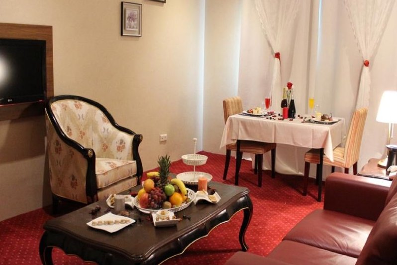 Barakat Burhan Hotel